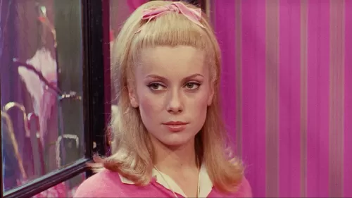 Towner Cine Club: The Umbrellas of Cherbourg